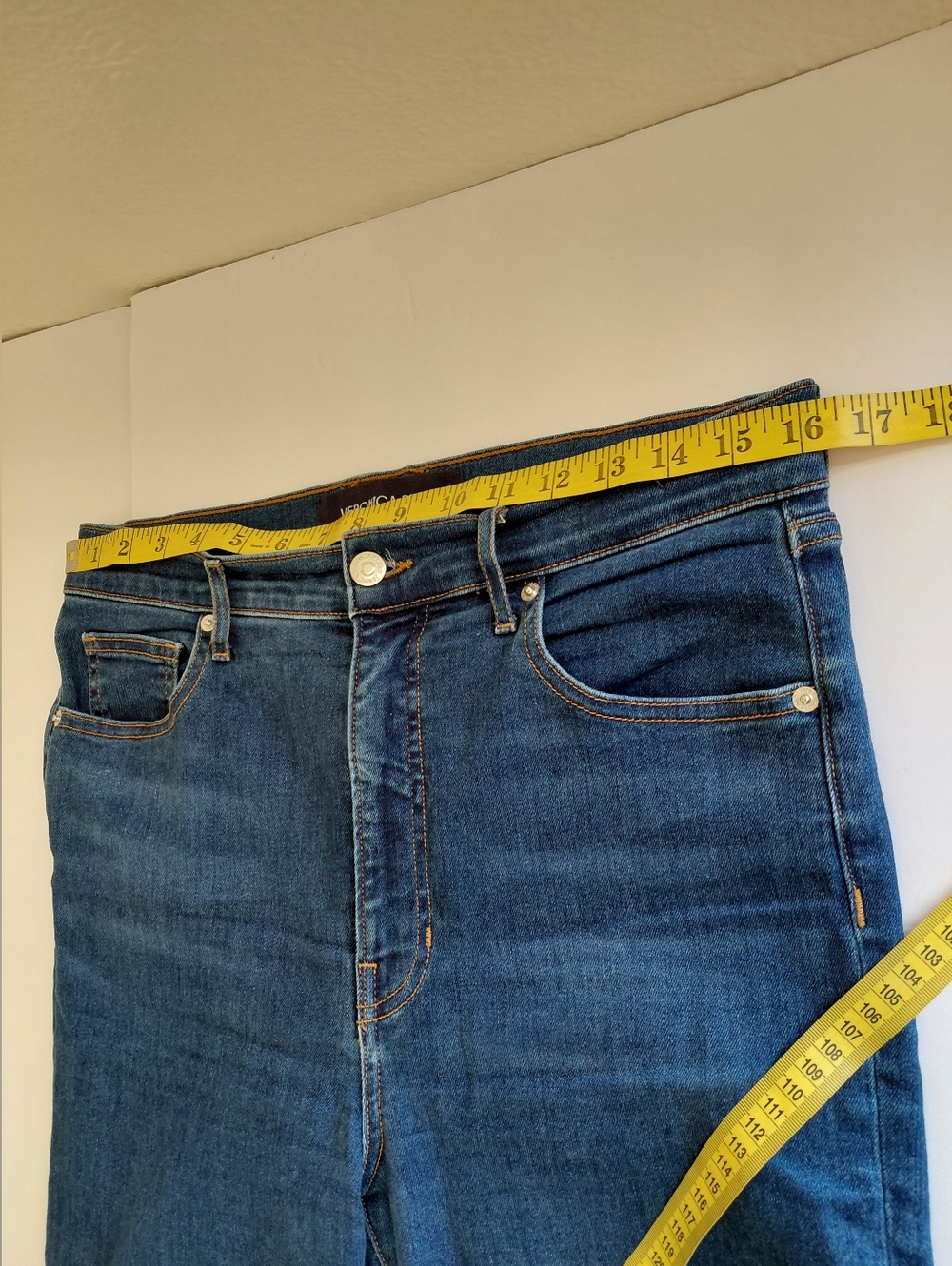 VERONICA BEARD JEANS- Women's 31 Bright Blue Carson Ankle Flare High-Rise . - Picture 5 of 13